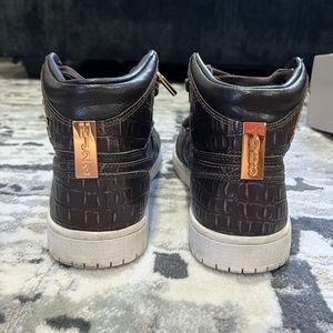 Air Jordan 1 Pinnacle